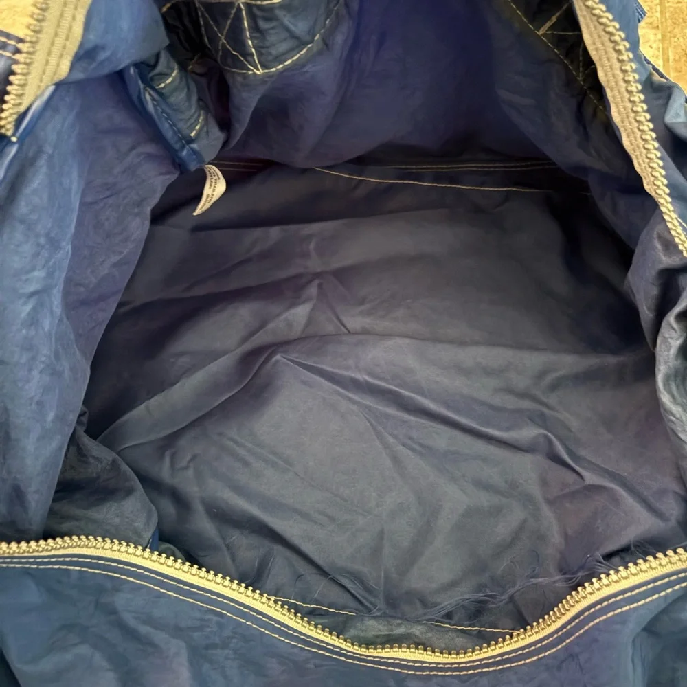 Vintage Pepsi Royal Blue Duffel Bag Travel Zip Snap Logo Rare 90s Dual Handle